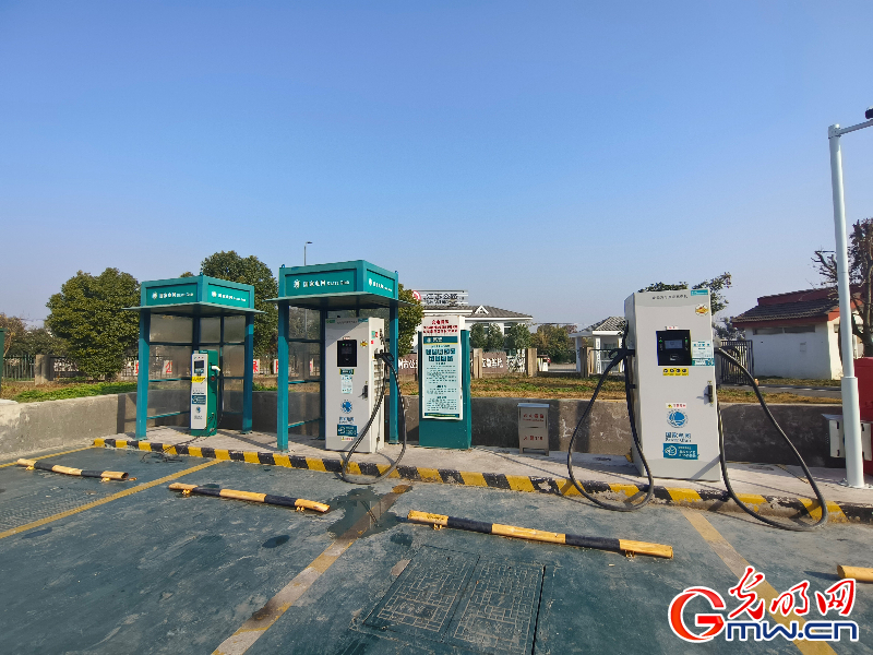 2024春运进行时丨保障新能源车辆出行 江苏提升高速公路充电供给能力