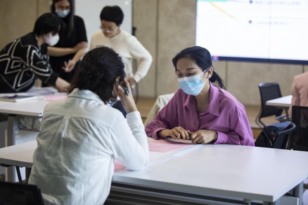 福建福州妇联数字化推动女性更好就业创业 乘“数”而上，AI赋能“她力量”