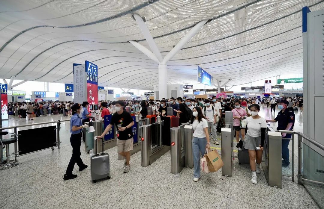 铁路端午小长假运输今日启动 预计发送旅客7400万人次