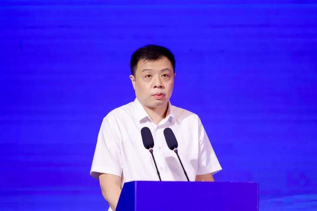 人工智能要在赋能实体经济上出实招