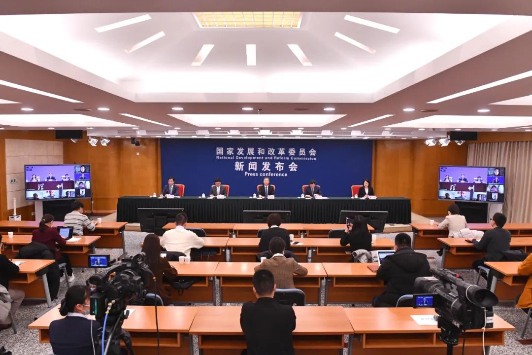 商务部：今年以来商务运行稳中有进 高质量发展取得新成效