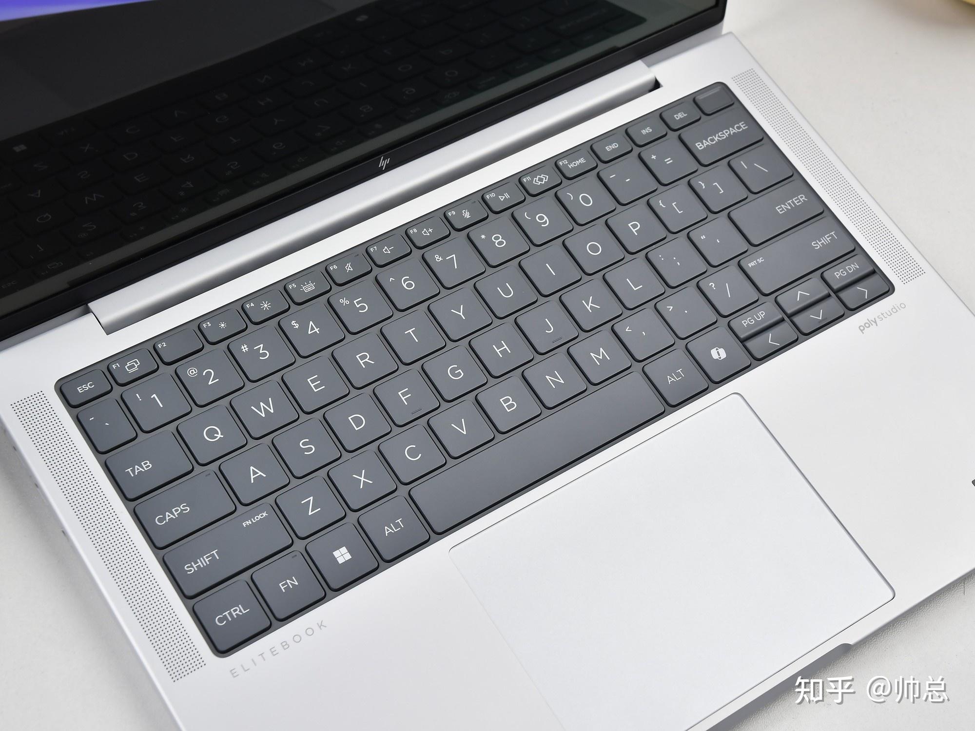 戴尔、惠普新财季指引均低于预期：个人消费者对AI PC需求不及商业用户