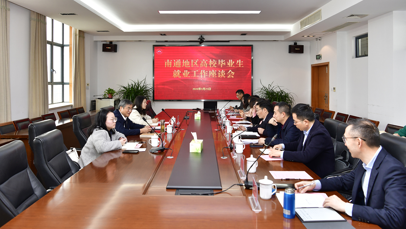 人社部:2024年全国城镇新增就业1256万人