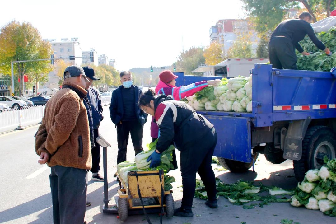 春来播种忙 铁路部门助力农耕物资运输跑出“加速度”