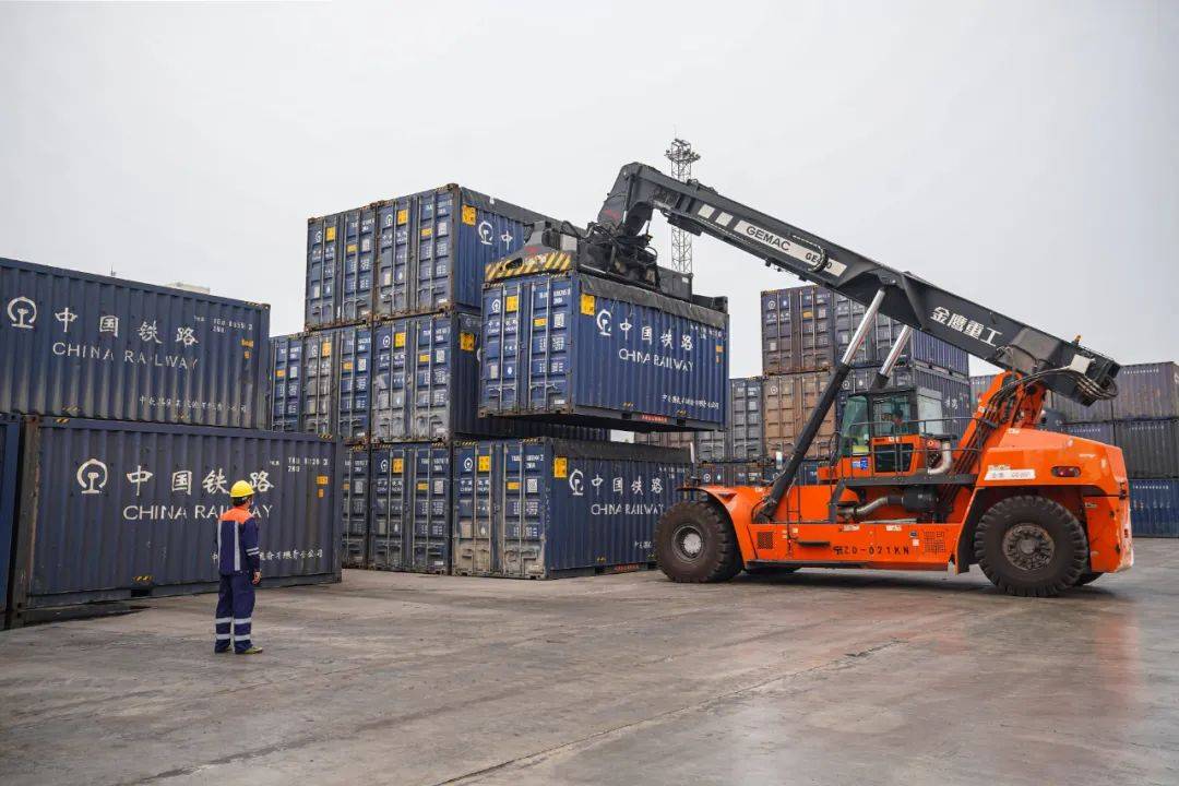 完善铁路物流产品体系 全国铁路4月9日实行新的货物列车运行图