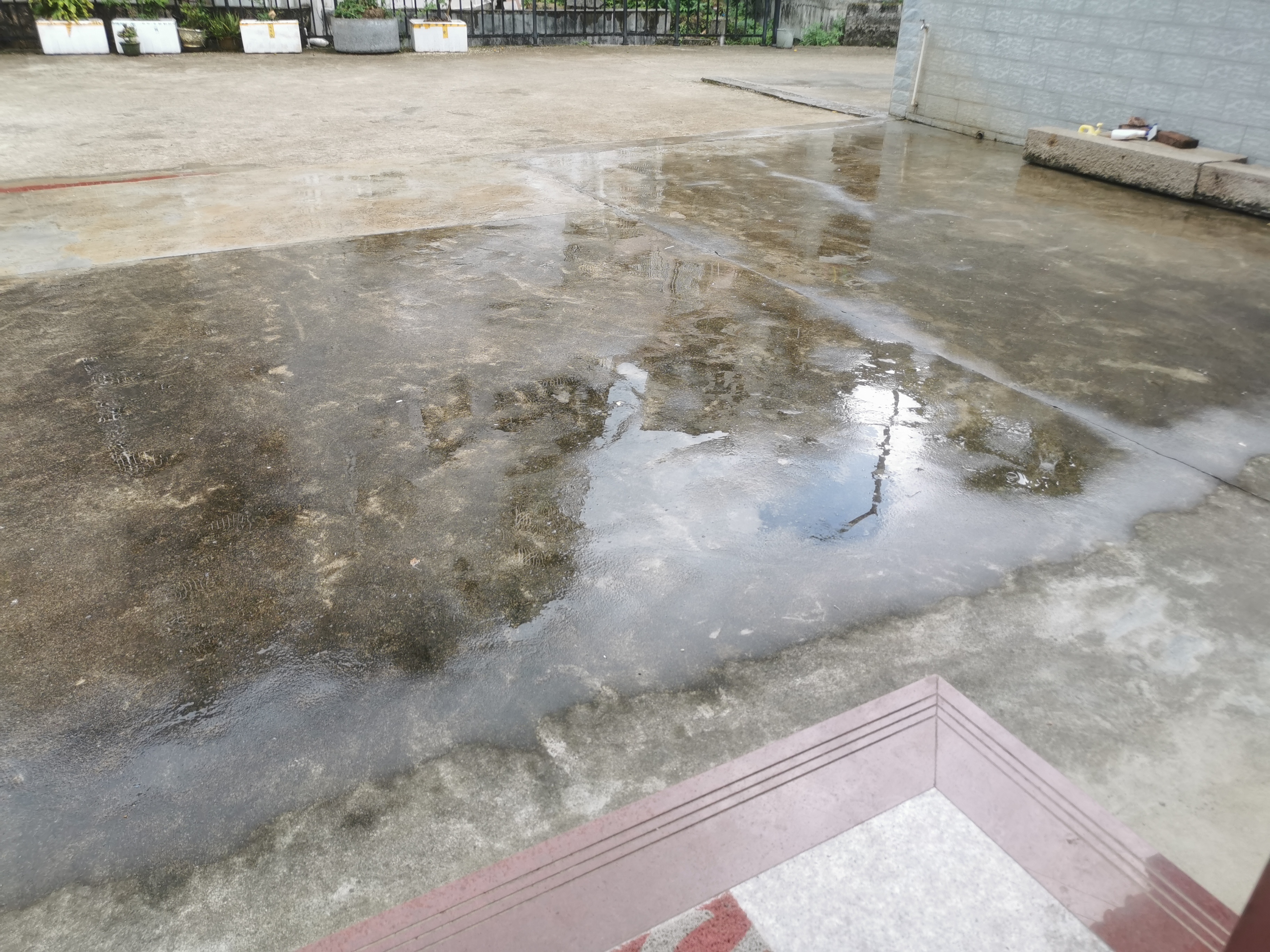 华南沿海强降雨频繁局地有大暴雨 北方多地闷热将缓解